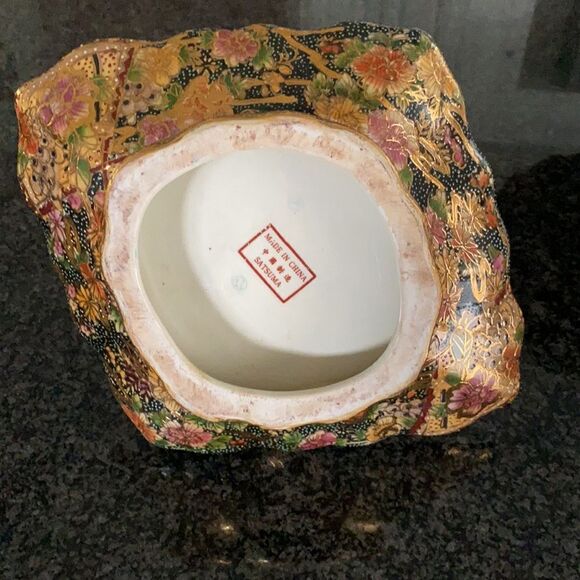 Chinese Satsuma Basket - Picture 9 of 11